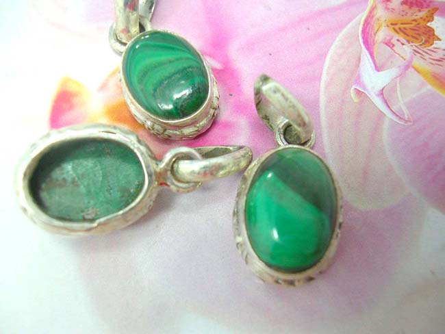 Import accessory manufacturing agent, Jade semi precious stone pendant in crafted 925. sterling silver frame