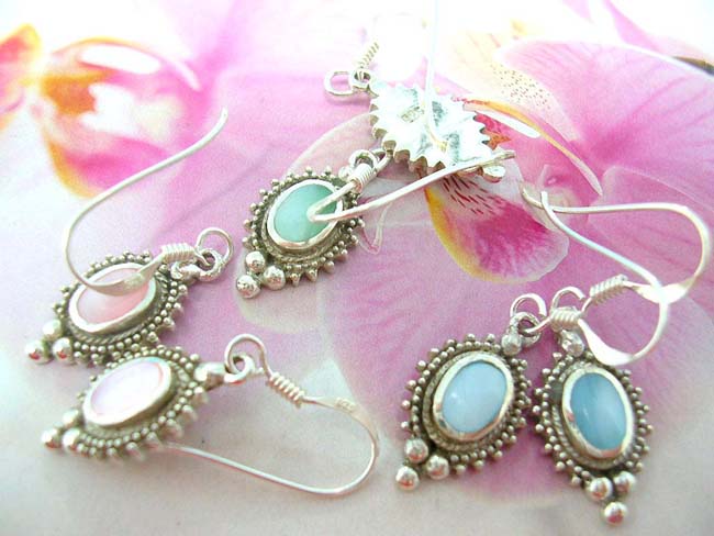 Shop wholesale fashion distributor, Quality vintage 925. sterling silver filigree earrings with unique gemstone