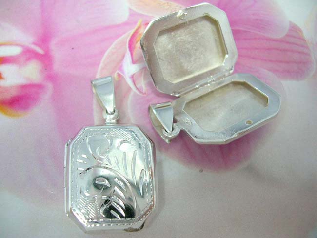 Quality distribution store, Trendy rectangle locket with unique leaf print etched into 925. sterling silver